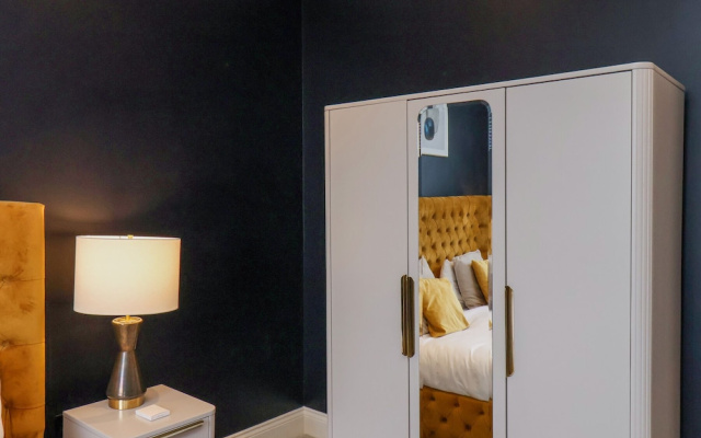 The Salisbury - 1 Bedroom Apartment