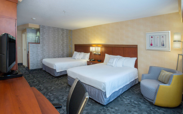 Courtyard by Marriott Raynham