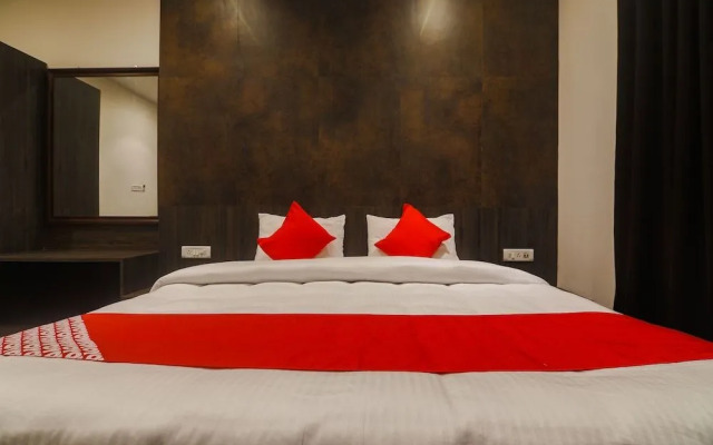 Capital O 36008 Comfort Hotel