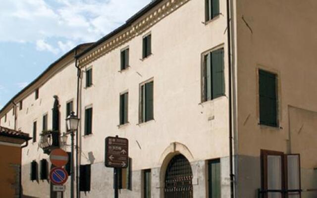 Venetian Hostel Монселиче вид на фасад