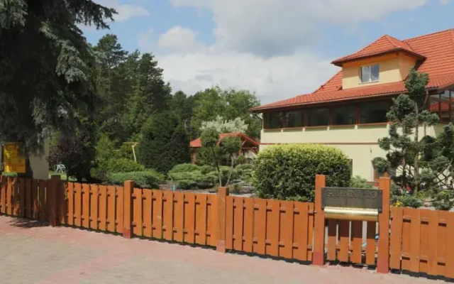 WIlla Maksymilian Bed and Breakfast