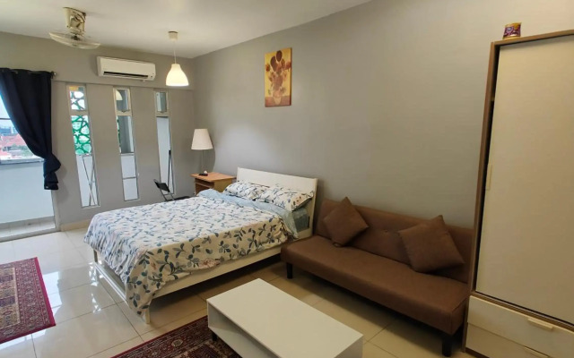 Honrosa Studio at KBCC Service Apartment