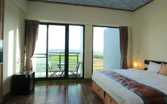 Yiren Hotel