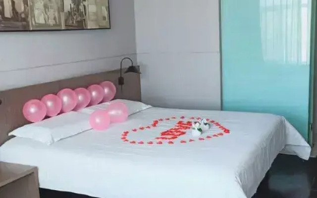 Jinjiang Inn Select (Changji Administrative Center)