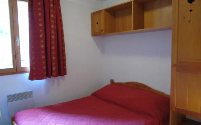 Lou Services Apartment G12 LSI 001