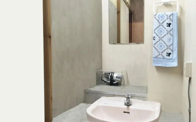 MATSUKAZE THE GUESTHOUSE ISHIGAKI CITY - Hostel