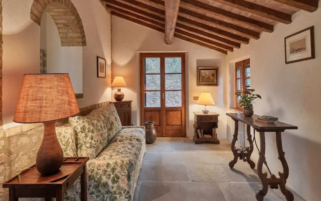 Charming House in Tuscany With Pool