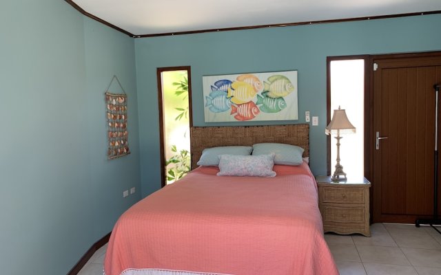 Sunny Daze in Palm Beach, Aruba from 810$, photos, reviews - zenhotels.com guestroom