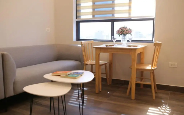 Lee Apartment & Hotel