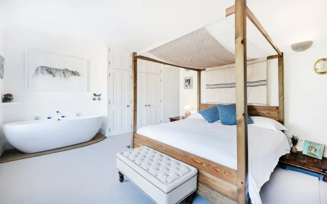 Notting Hill Maisonette