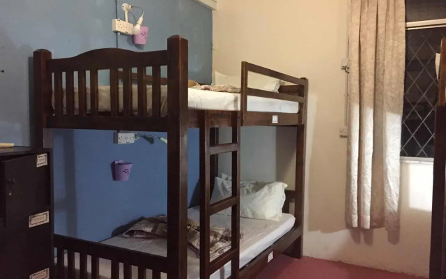 Alice Semporna Backpackers Hostel