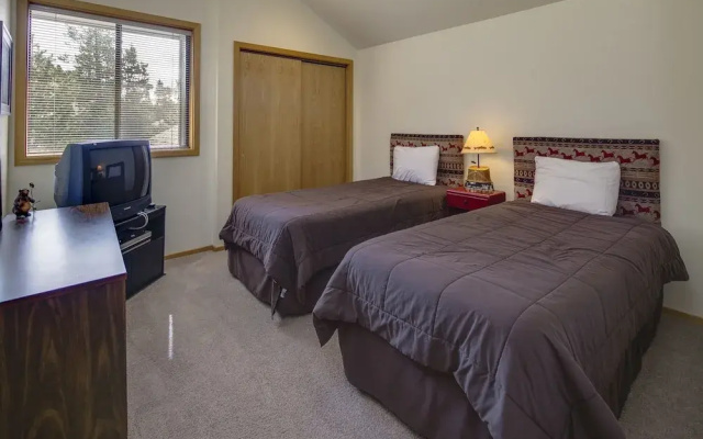 Maury Mountain 36 3 Bedroom Home