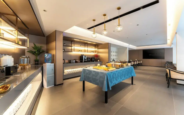 NEOLAB Hotel Ji 'nan Daming Lake Baotu Spring Hotel