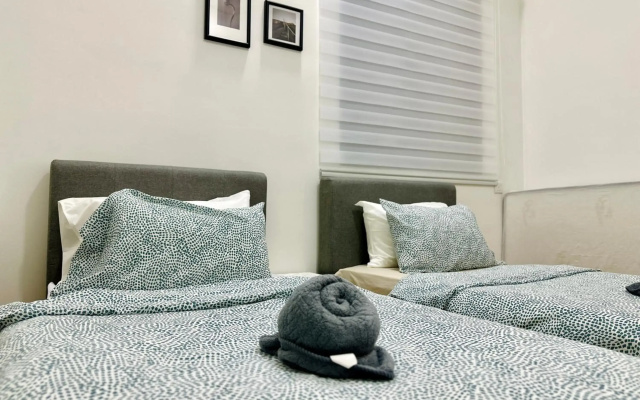 Bali-style 2Bedroom Condo @ Georgetown