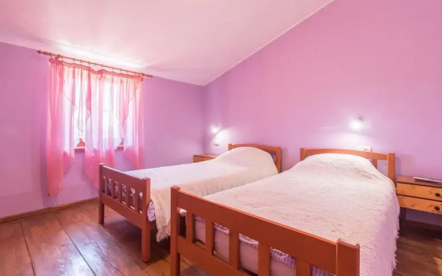 Amazing Home in Pula With Sauna, Wifi and 4 Bedrooms