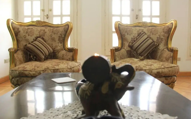 Omar Apartment