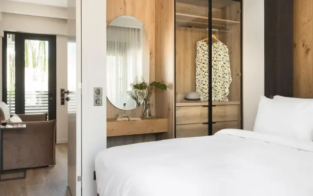 LUX&EASY Athens Downtown Apartments