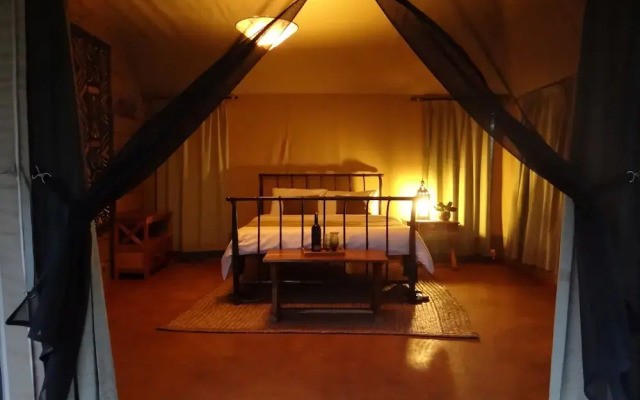 iKWETA Safari Camp