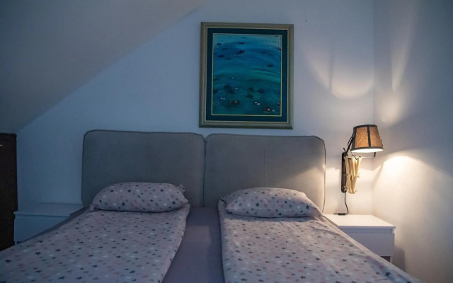 Little penthouse Vanja