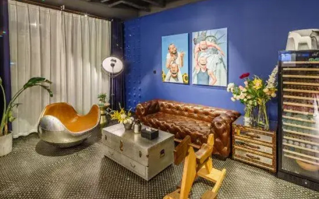Wuzhen Autumn Joy Art Hotel