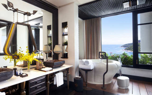 Intercontinental Danang Sun Peninsula Resort In Da Nang - 