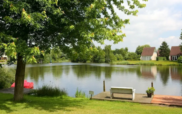 Tidy Holiday Home With Wifi, Located Near the Emslandermeer