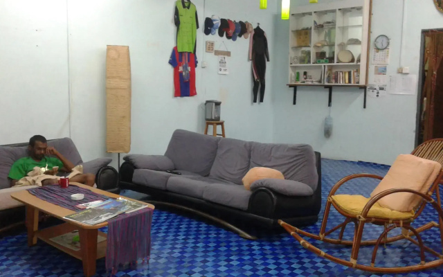 Zeeadam Backpackers