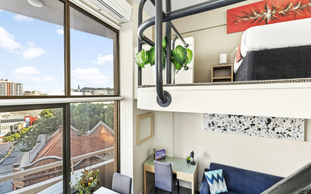 Metro Apartments on Darling Harbour - Sydney