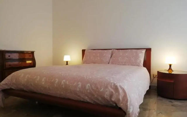 Questa casa non è un albergo CIU-ATR 9390-9