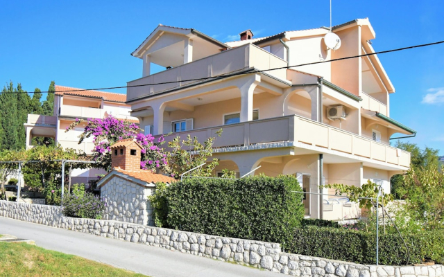 Apartments Mirjana V