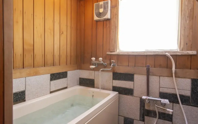 Kawazu Log House