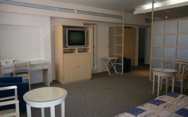 Hotel Fenix