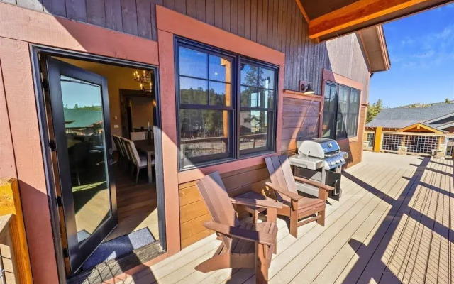 Cocoa Cabin 4 Bedroom Home By Redawning