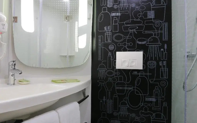 ibis Qingdao Hi-Tech Zone Hotel