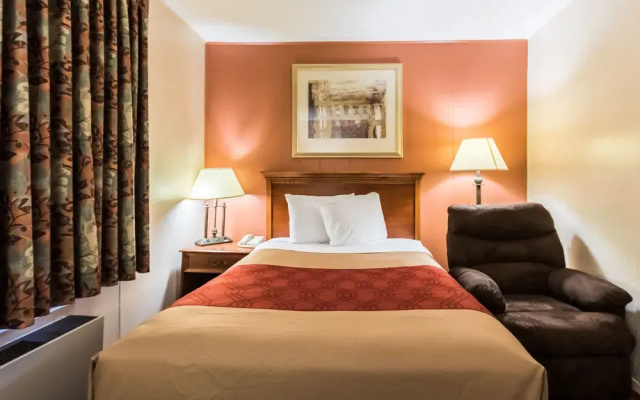 Red Carpet Inn Austin MN