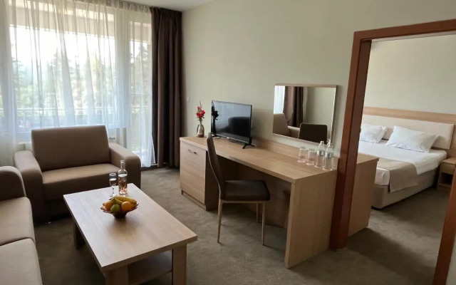 Relax Coop Hotel