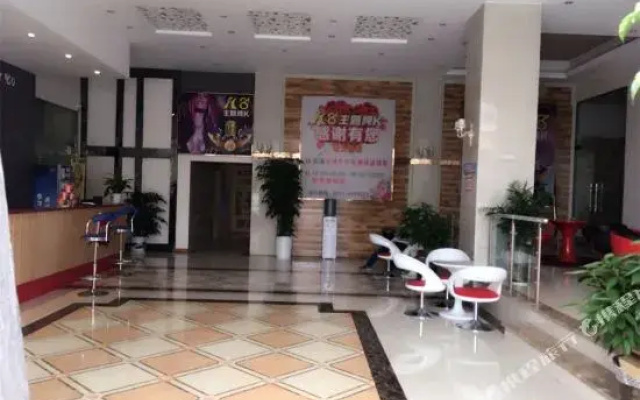Yibin Lianyi Chain Hotel