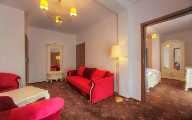 Hotel Lancut