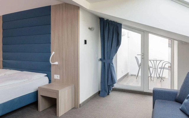 Hotel Benacus