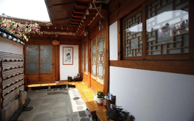 Jongro inwoo house