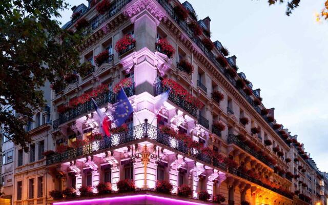 Sofitel Paris Baltimore Tour Eiffel Hotel вид на фасад