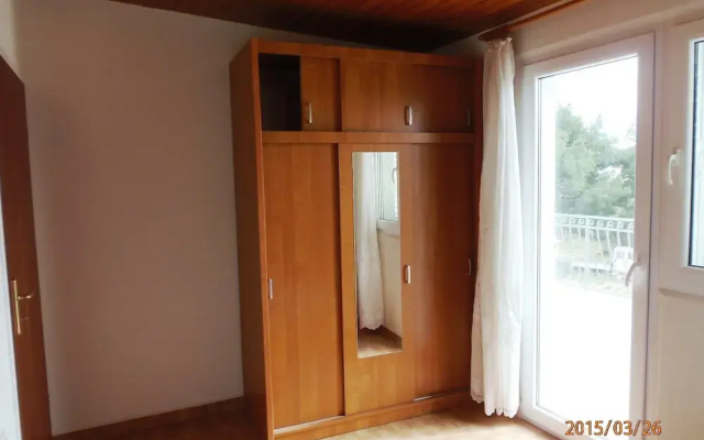 Apartments Milka Brodarica