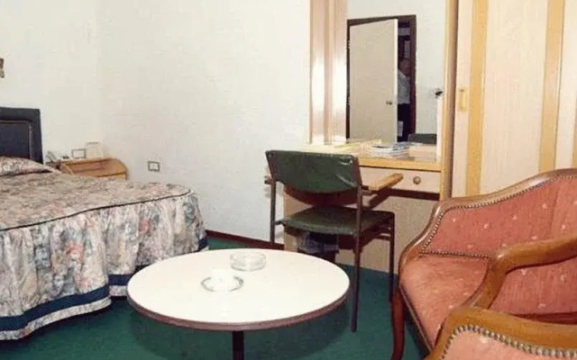 Darotel