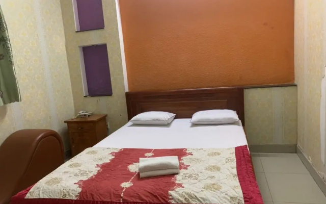 Oyo Room By Gia Bao Hotel