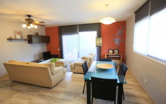 Casa Vista a la Piscina Para 8 Personas en Cambrils
