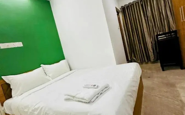 Hotel Metro Den