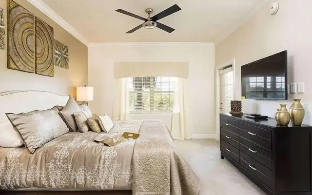 Condo Centre Courts Finest 3 Bedroom Reunion