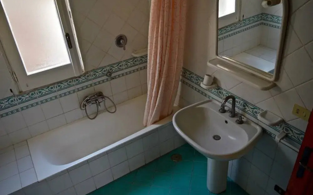 Two Bedroom Apartment In Sant'angelo - Casa Di Iorio