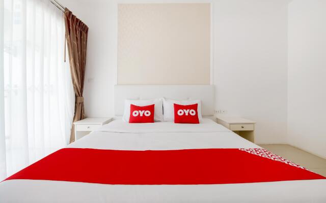 Отель OYO 419 Maleewan Jomtien вид на фасад