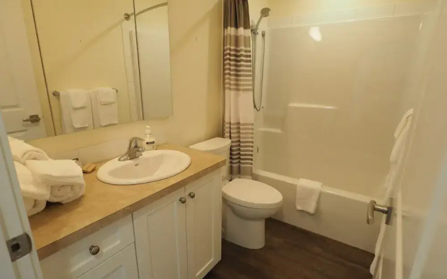 Blue Heron Hide-Away - 2 Br Condo